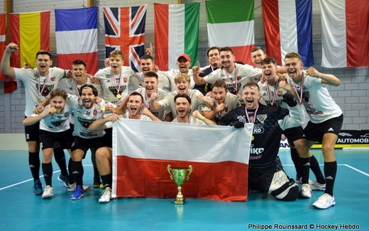 Photo hockey Floorball  - Floorball  - EFCh : Bankwka Zielonka champion